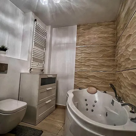 Amazing Park Residences 5 Apartment *